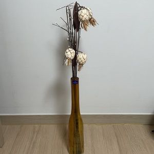 Villeroy and Boch skinny vase